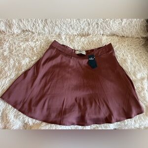 HOLLISTER CO Ultra High Rise Satin Mini Skirt Size Large